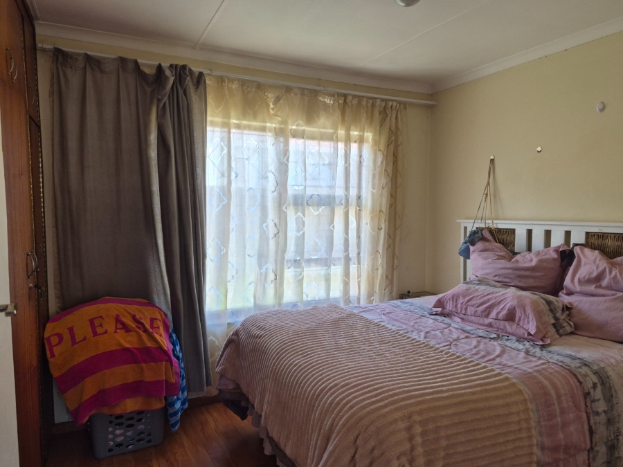 3 Bedroom Property for Sale in Kwadwesi Eastern Cape